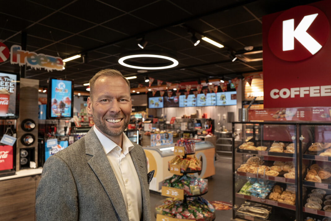 JOHAN ERIKSSON VID CIRCLE K -Butiksnytt